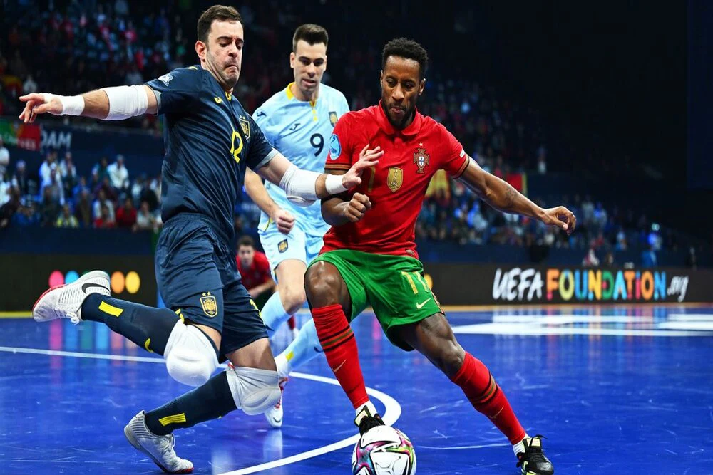 铜梁区政协人士：下一步将围绕中超主场设施升级等课题调研